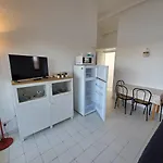 Baie Des Anges I Joli 2 Pieces Piscine Proche Richelieu Cap D'agde Apartment